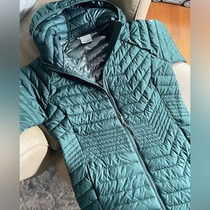 Columbia Green Women's Powder Lite Mid Jacket